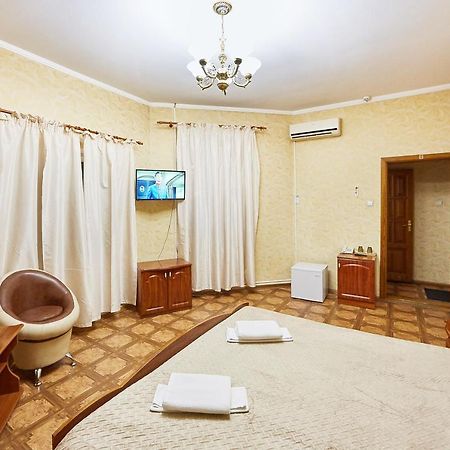 Hotel Barbaris Kiev Extérieur photo